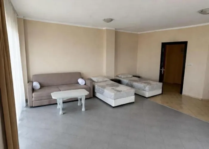 Private In Primea Section B דירה